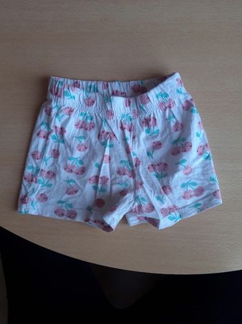 Short 23 mois