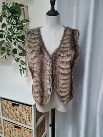 Gilet fourrure sans manches T:38