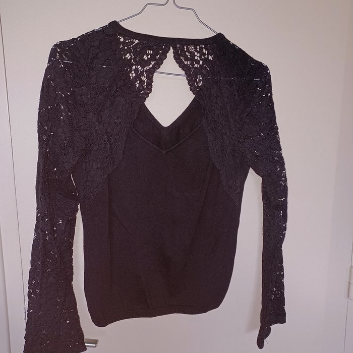 Pull broderie - photo numéro 2