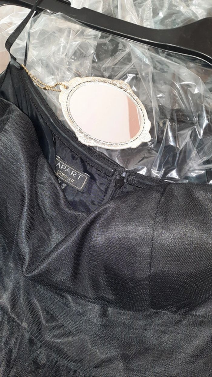 Superbe robe Apart - photo numéro 5