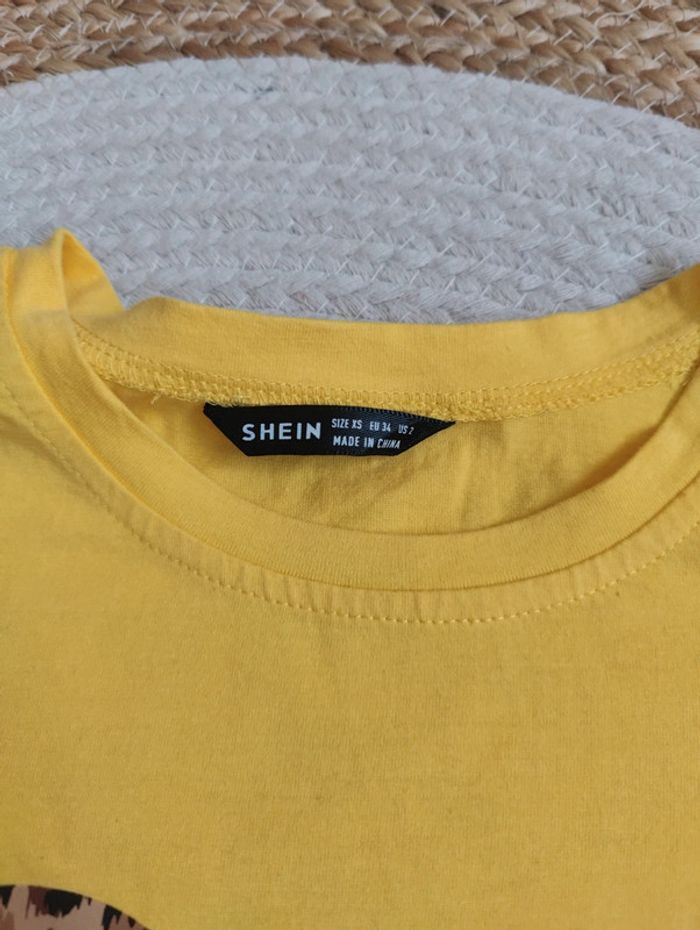 Tee-shirt jaune - photo numéro 3