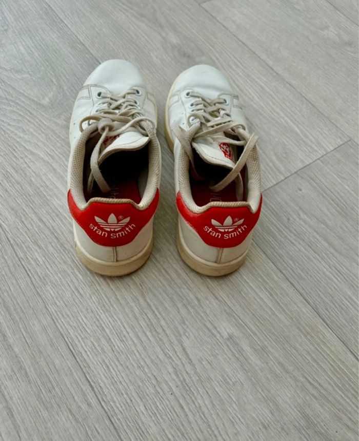 Stan Smith - femme - édition St Valentin - pointure 37 1/3 - Adidas - en très bon état - photo numéro 3