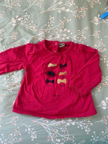 T-shirt manche longue taille 9 mois