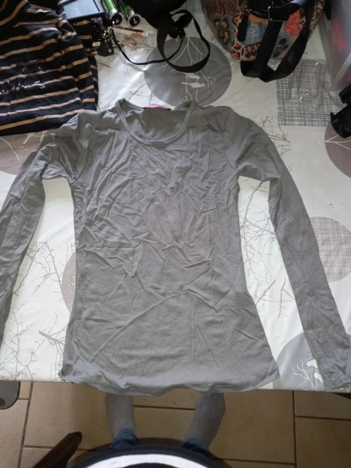 Tee short manches longues 14 ans - photo numéro 2