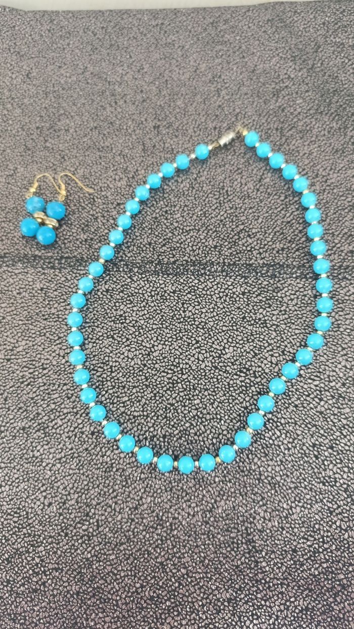 Parure collier et boucles d'oreilles fantaisie - photo numéro 1