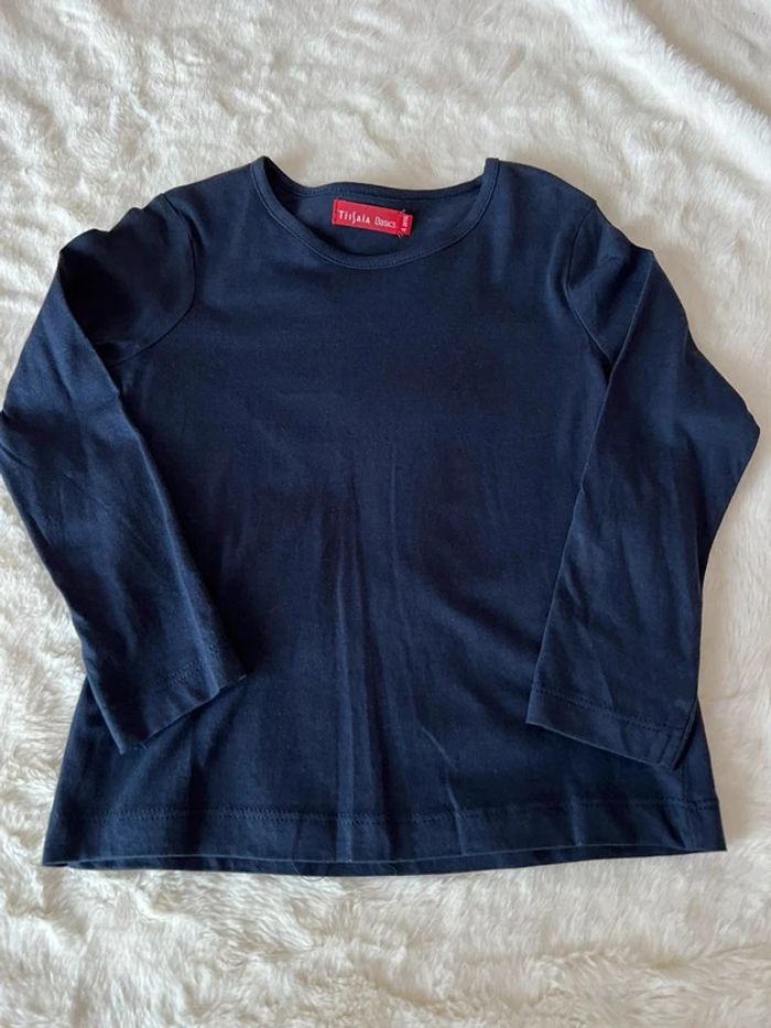 Tee shirt