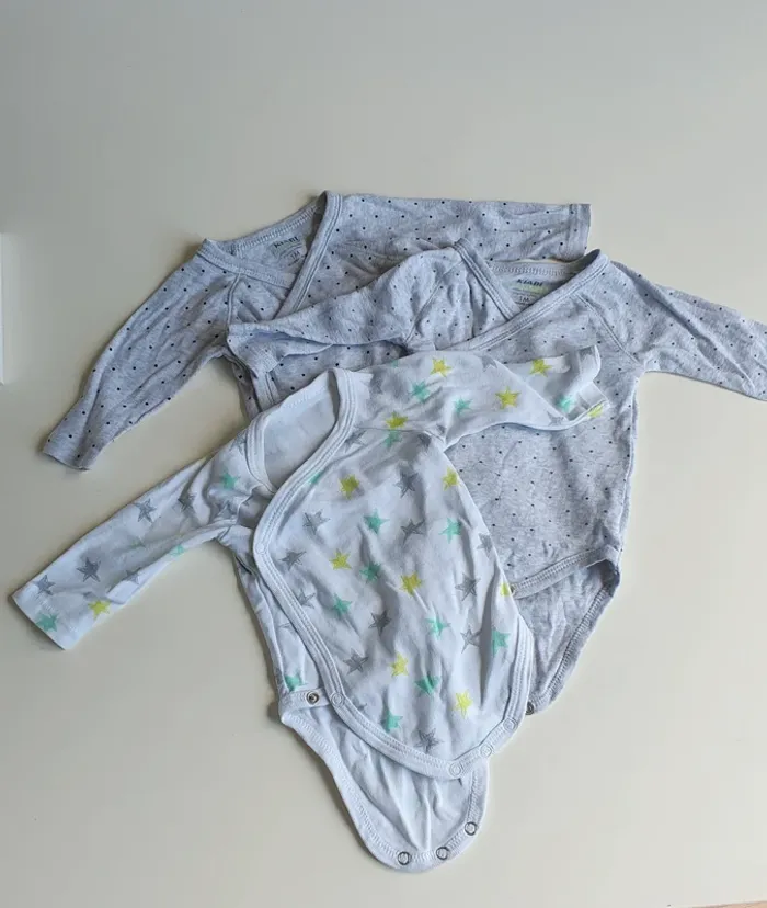 Lot 3 body 1 mois