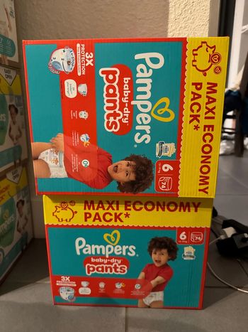 Lot Éco Pampers Harmony Pants T6 13-19 kg 2x74 couches