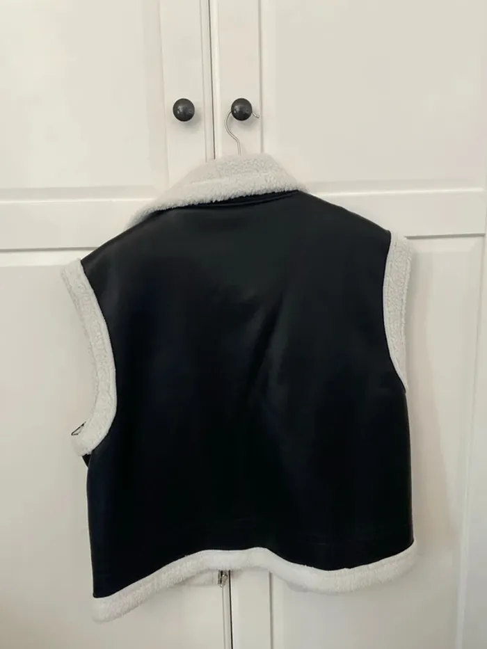 Veste sans manche trop beau - photo numéro 2