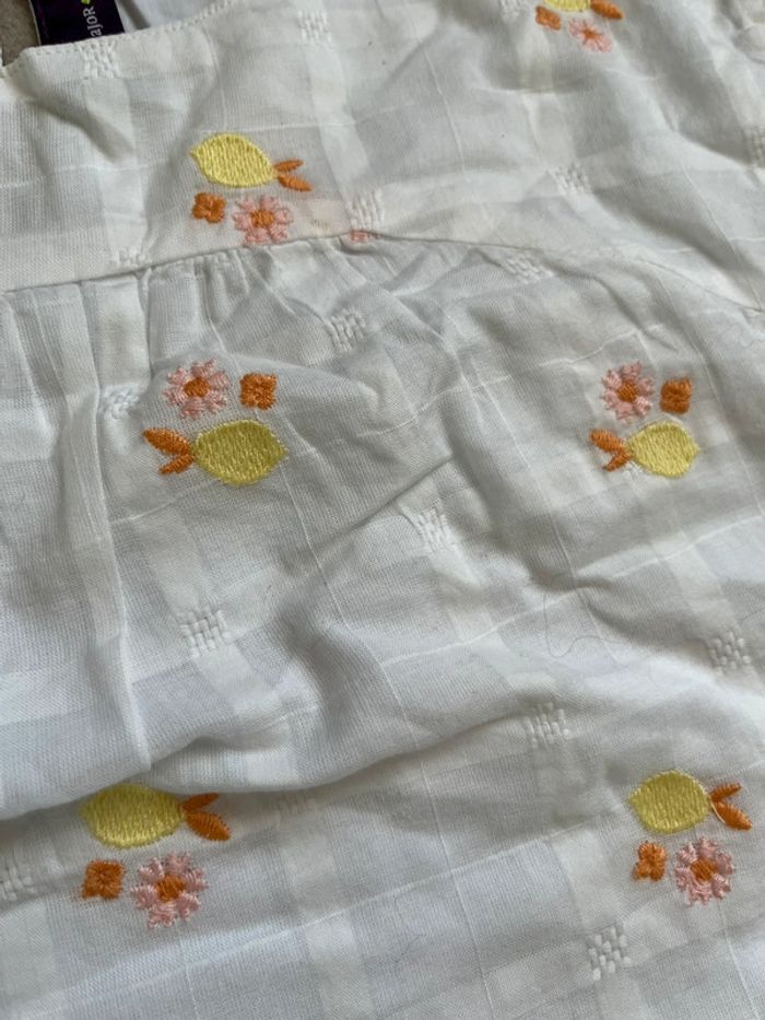Ensemble citron 🍋 short - photo numéro 3