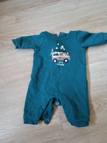 Pyjama taille 1 mois, marque gemo