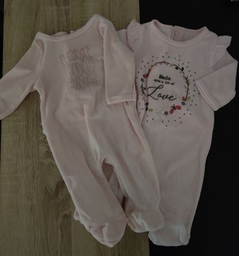 Lots de 2 pyjamas velours filles Gémo 1 mois