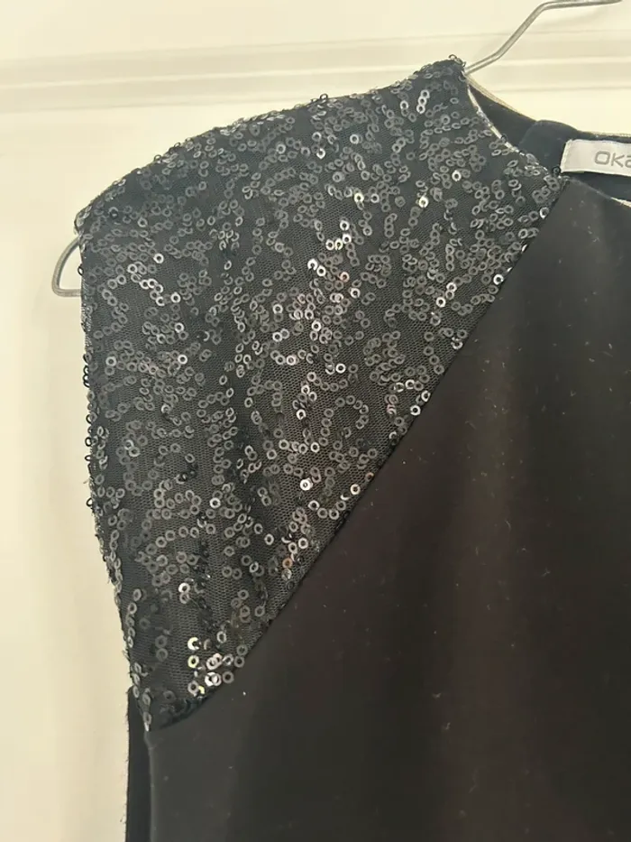 Robe noire - photo numéro 2