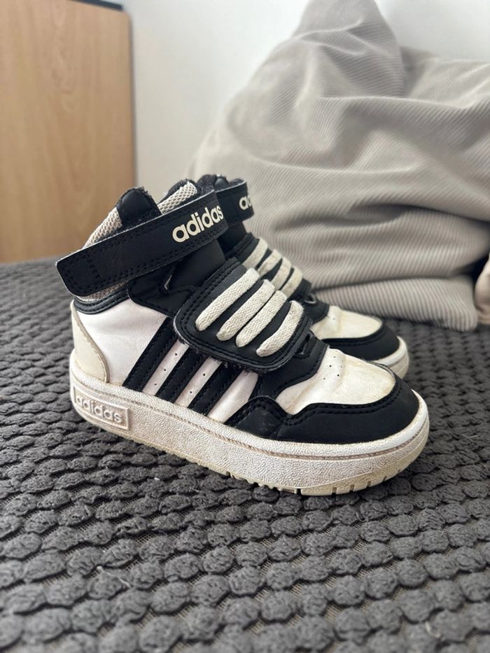 Baskets adidas montantes 25 - photo numéro 4