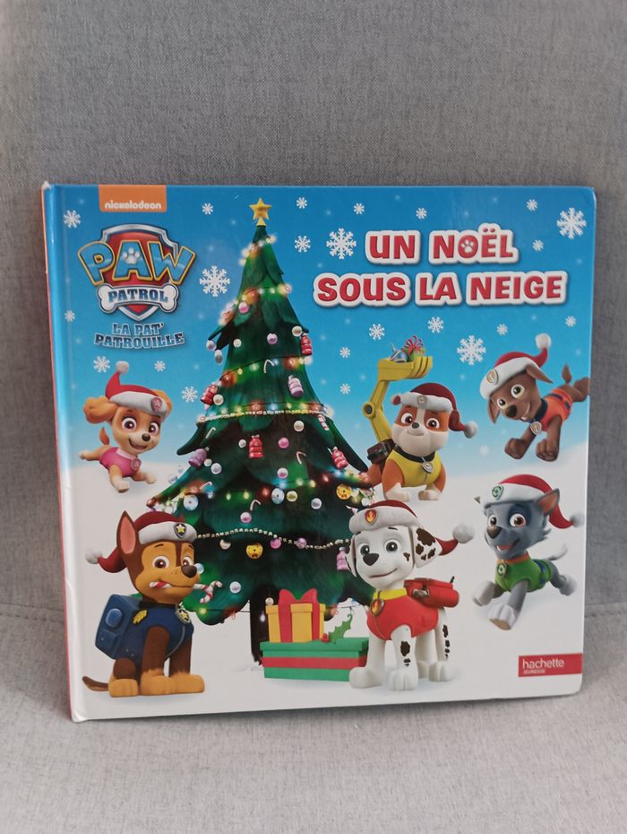Livre pat patrouille un noël sous la neige