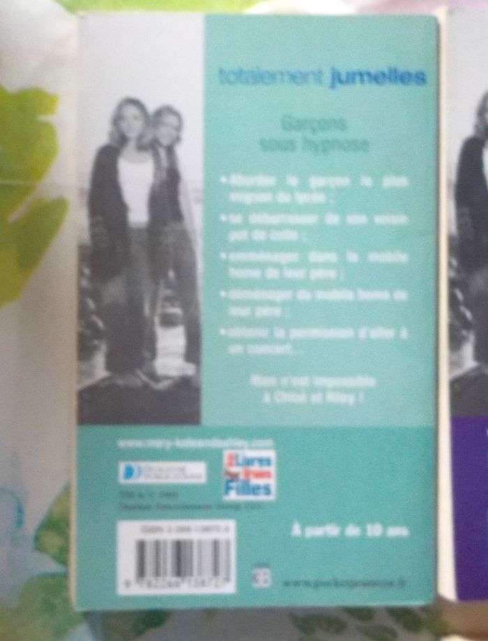 TOTALEMENT JUMELLES N° 1 2 3 6 Mary-Kate et Ashley OLSEN Ed. Pocket Jeunesse - photo numéro 2