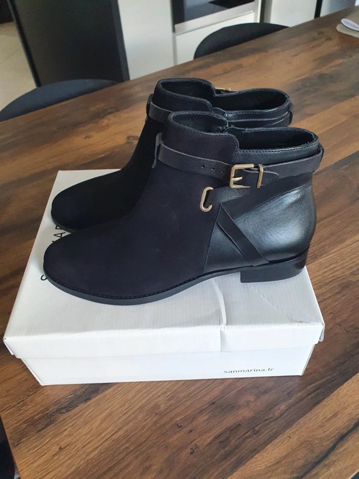 Très belles boots taille 41 neuves
