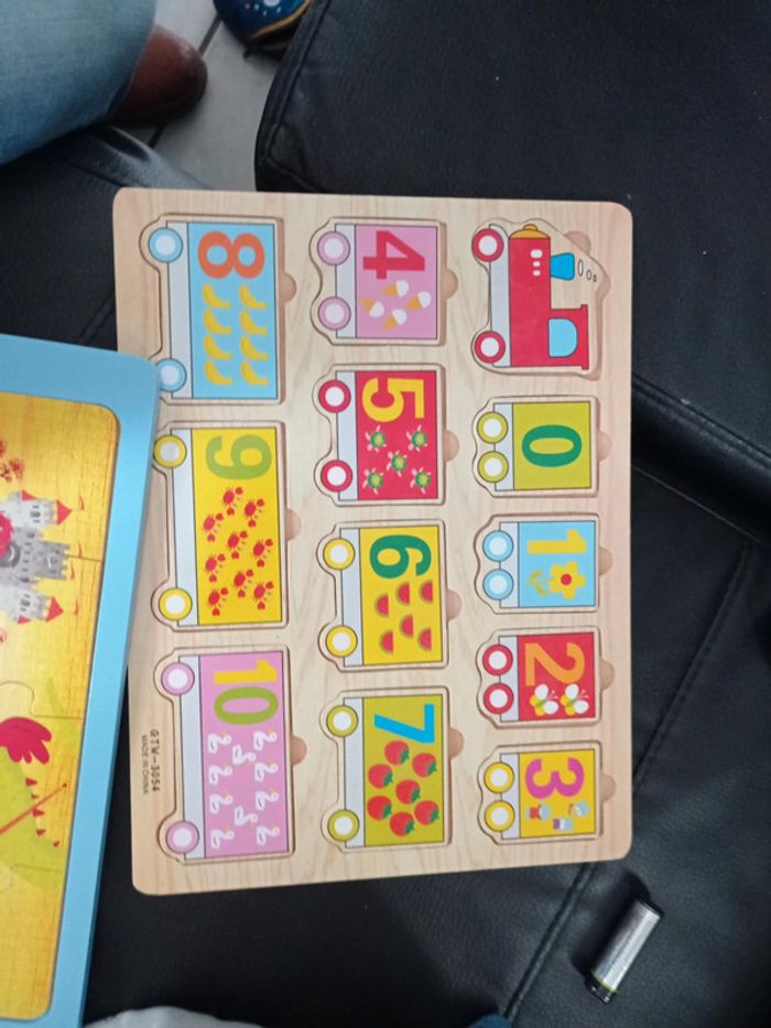 Lot puzzle - photo numéro 3