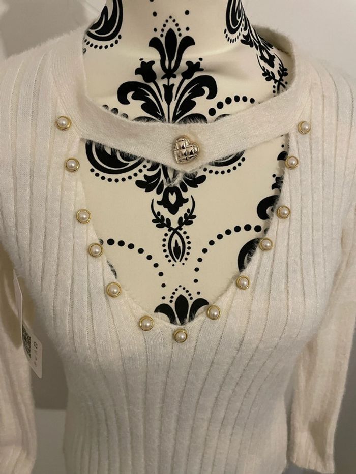 Pull doux manche longue blanc col V perle strass cœur neuf aisabelle taille 36 - photo numéro 4