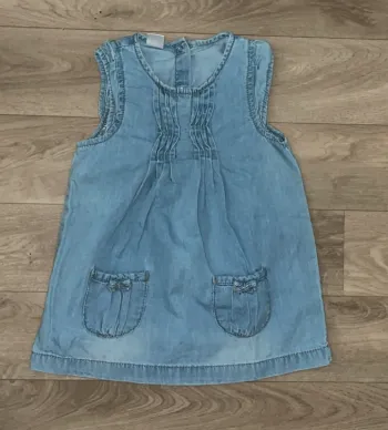 Robe taille 12 mois