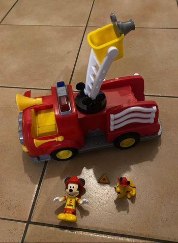 Camion de pompier de Mickey