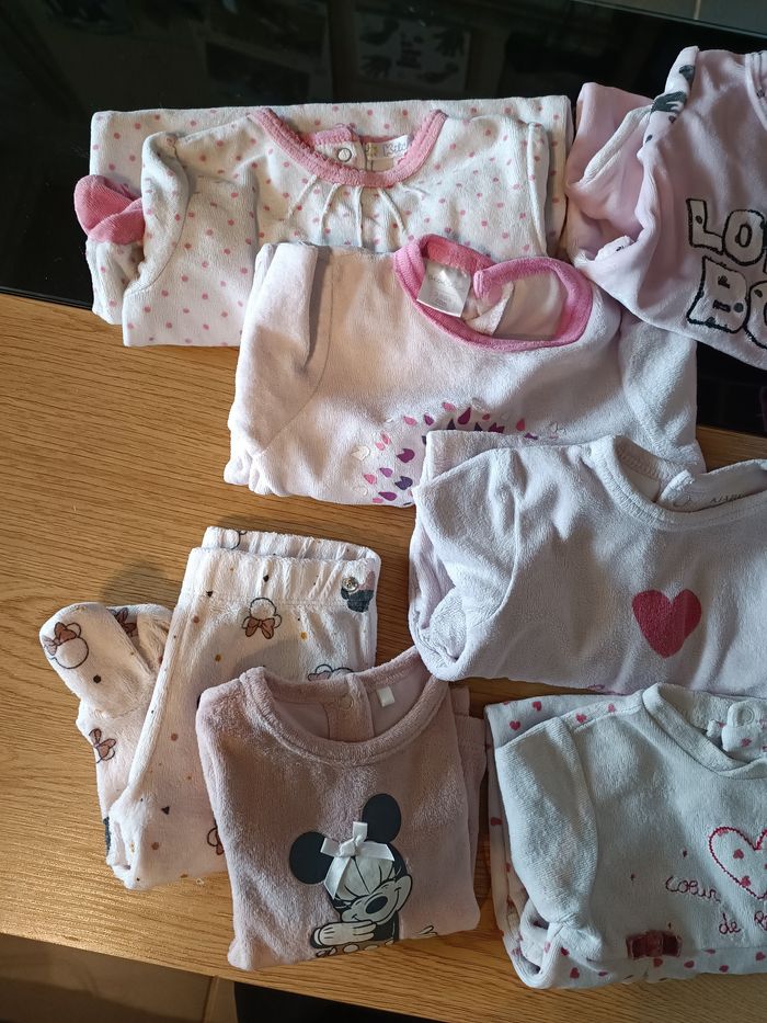 Lot de 7 pyjamas 3 mois - photo numéro 2