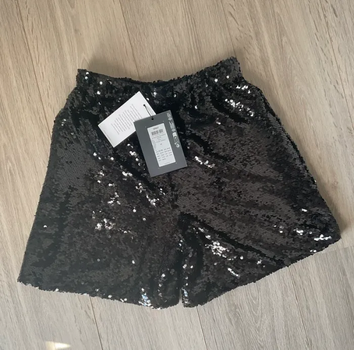 Short à sequins - photo numéro 2