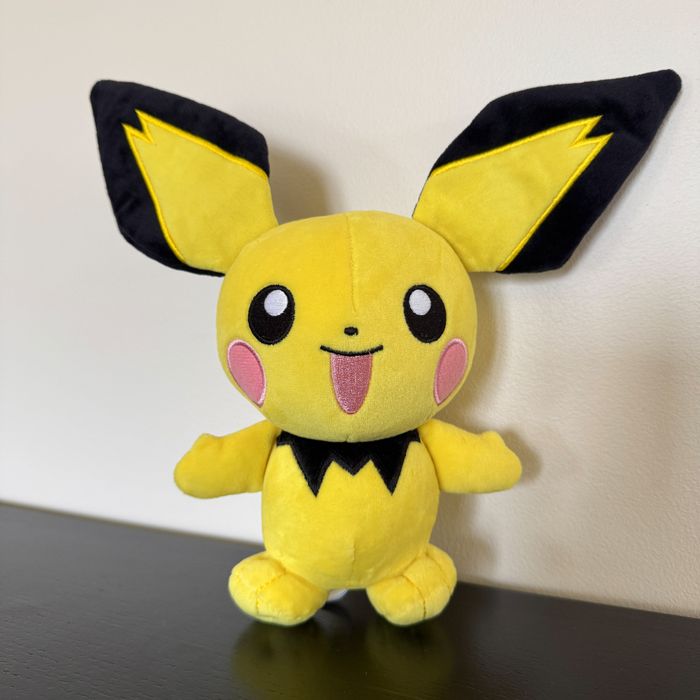 Pichu Peluche Pokémon 20cm Jazwares