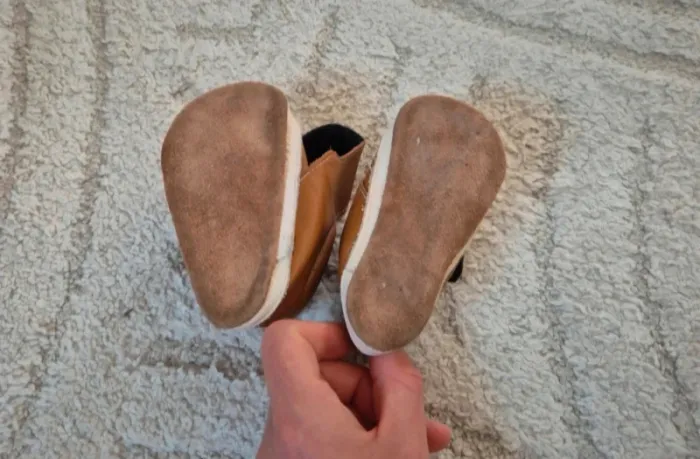 Chaussons cuir bébé 19 - photo numéro 5