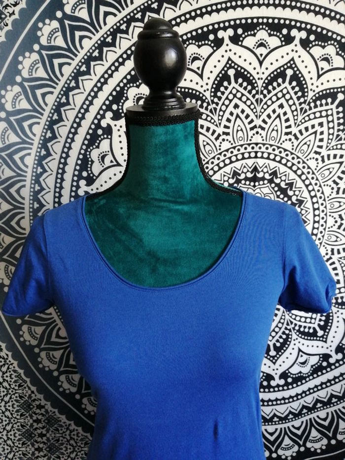 Tee-shirt bleu électrique imprimé cerises dans le dos / le temps des cerises / (XS) - photo numéro 3