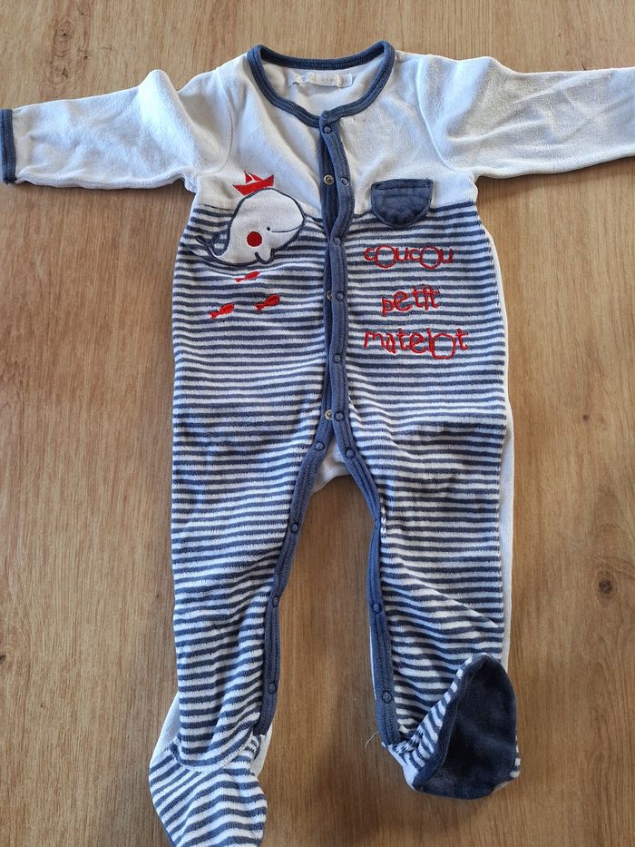 Pyjamas 12 mois