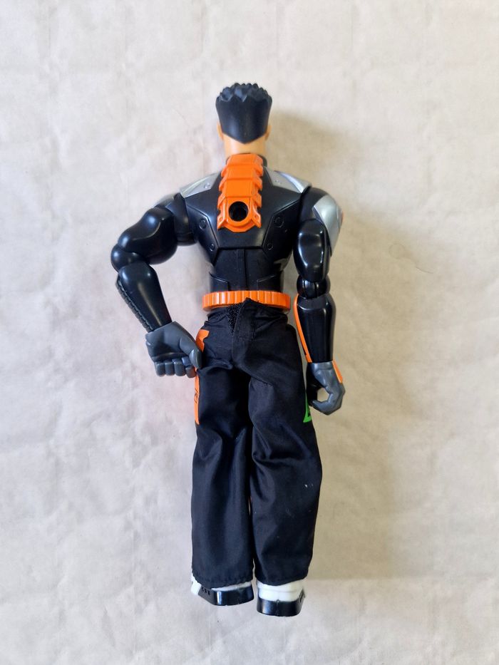 Figurine Action man HASBRO 2005 ACTION MAN ATOM A.T.O.M. ACTION FIGURE - photo numéro 3