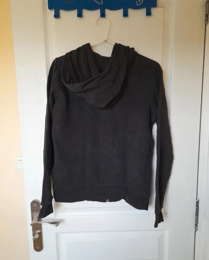 Sweat zippé - photo numéro 2