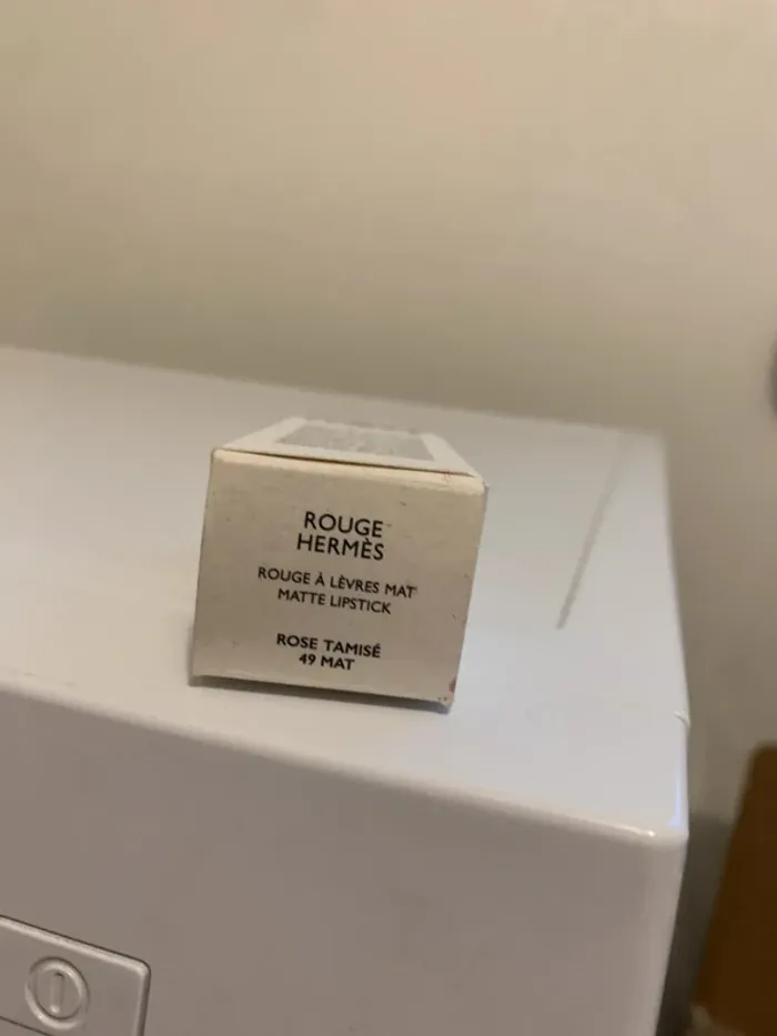 Rouge à lèvres Hermes Rose Tamisé 49 - photo numéro 2