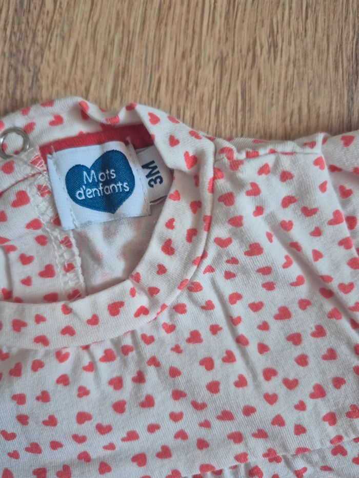 Lot bas et blouse fille 3 mois 1 pantalon et short et 1 blouse - photo numéro 10