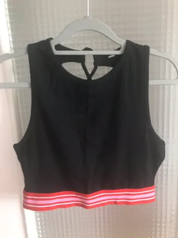 Crop top noir Undiz