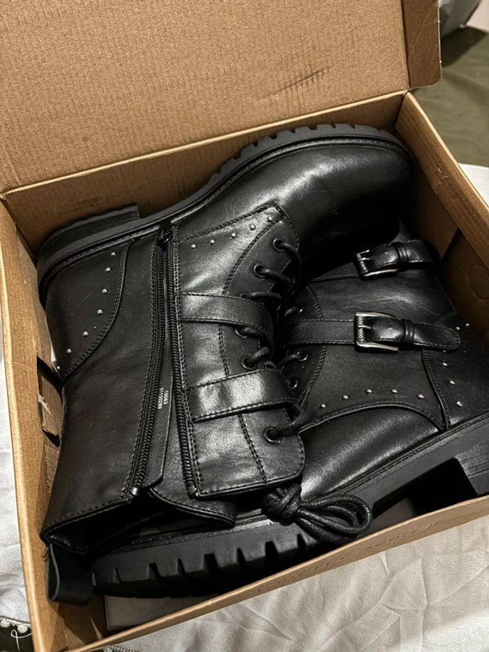 Bottines - photo numéro 2