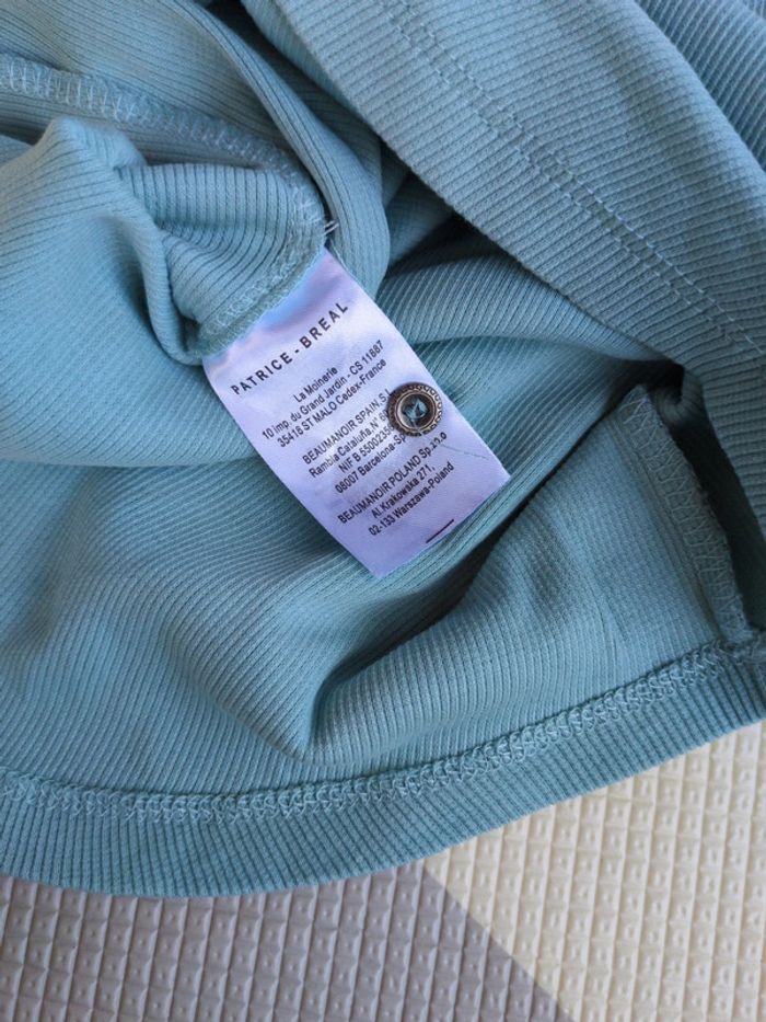 Tee shirt dentelle Patrice Bréal - photo numéro 3