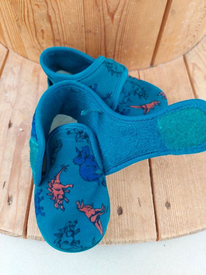 Pantoufles - photo numéro 2