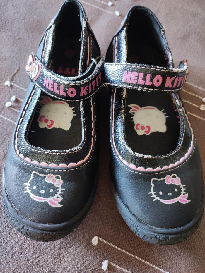 Chaussures hello kitty - photo numéro 2