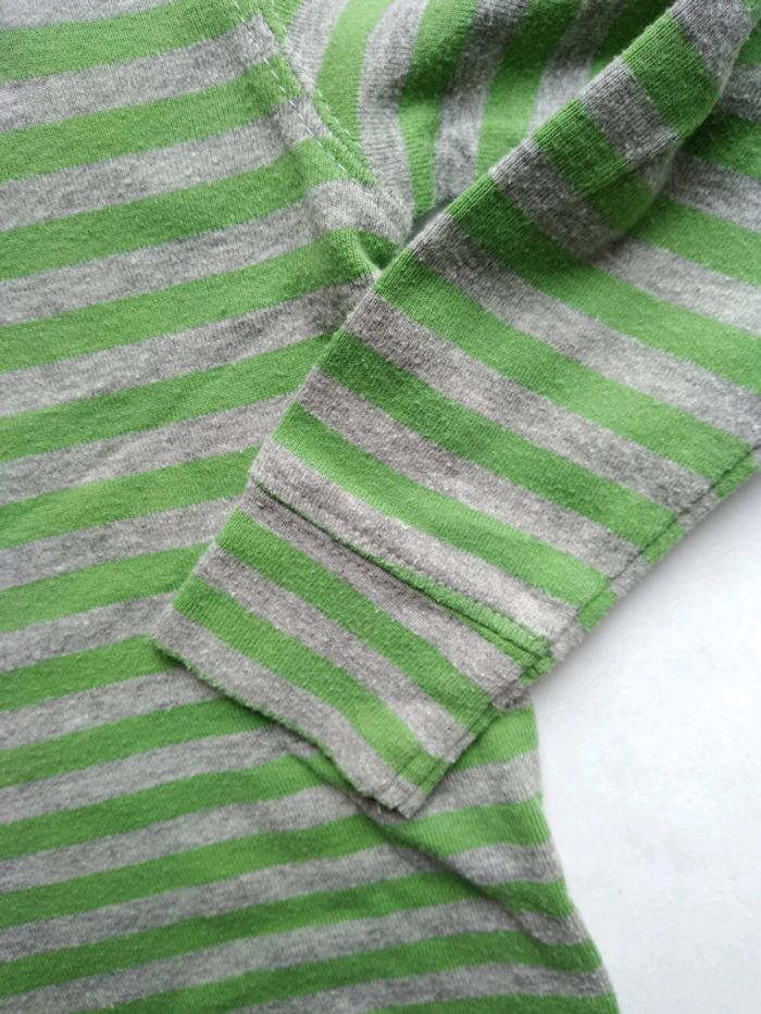 #lot de deux sous pulls taille 4 ans - photo numéro 3
