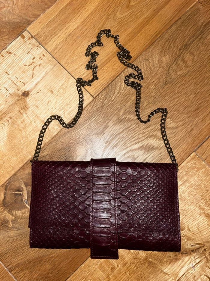 Sac à main bordeaux motif écaille