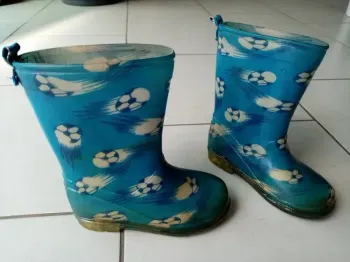 Bottes de pluie taille 25