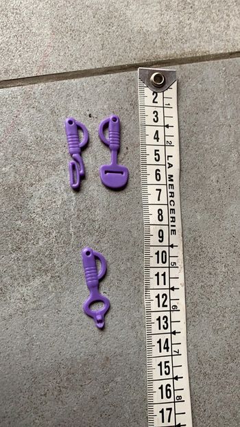 Lot accessoires poupée barbie cuisine violet