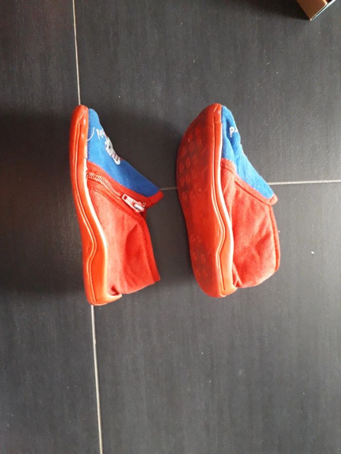 Chaussons 27 - photo numéro 3