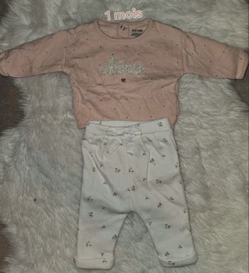 Ensemble fille 1 mois kiabi