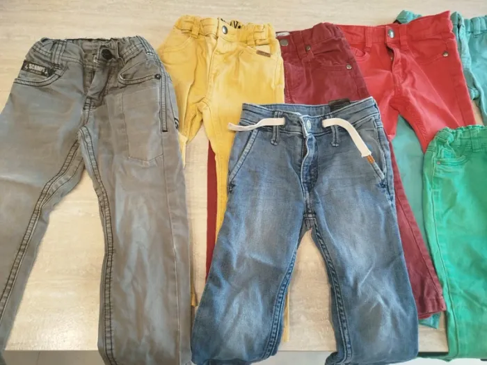 Lot garçon - 3 ans - 54 pièces - photo numéro 5