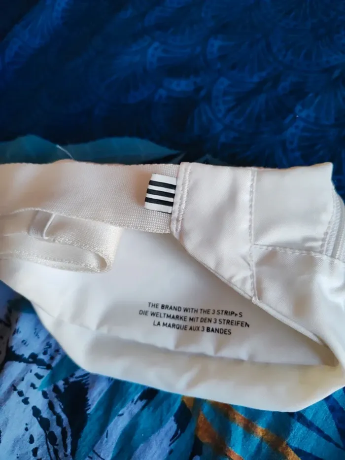 Banane Adidas - photo numéro 6