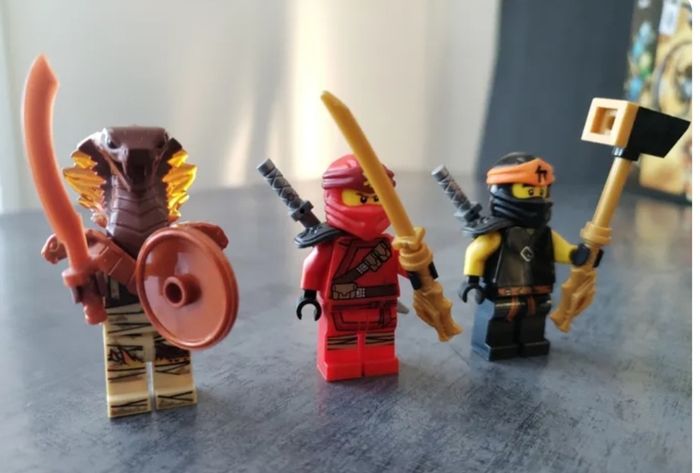Lego Ninjago La moto tout-terrain de Cole - photo numéro 4