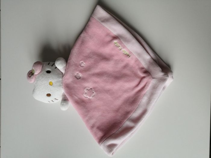 doudou hello kitty - photo numéro 6